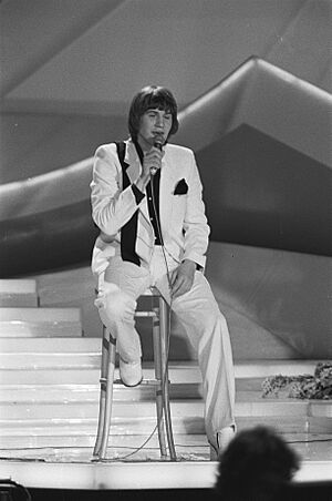 Eurovisie Songfestival 1980 ( Den Haag ) winnaar Johnny Logan in aktie, Bestanddeelnr 930-7803