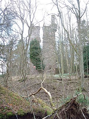 Finavon Castle ruin