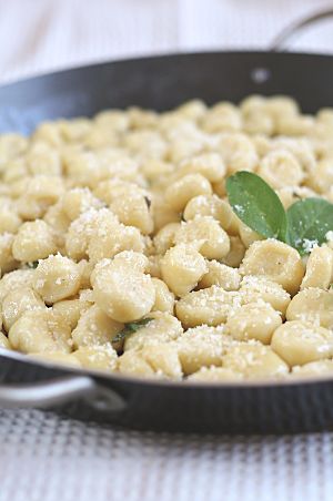 Gnocchi di ricotta burro e salvia