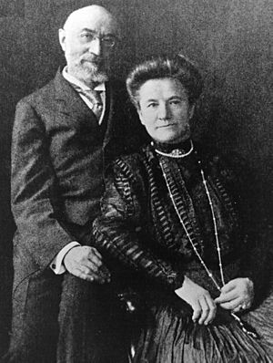 Ida and Isidor Straus.jpg