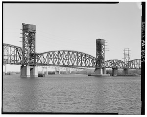 Lift span, from SW. - Pennsylvania and New Jersey Railroad, Delaware River Bridge, Spanning Delaware River, south of Betsy Ross Bridge (State Route 90), Philadelphia, HAER PA,51-PHILA,720-7