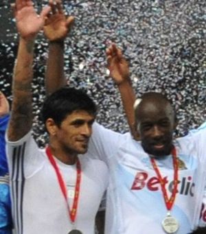 Lucho Gonzales and Souleymane Diawara - TdC 2011