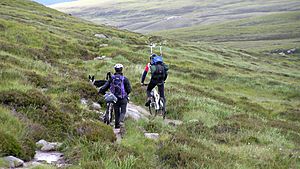 Mar Lodge Estate - Mountain Cyclists between Glen Dee and Glen Luibeg (28JUL10) (3)