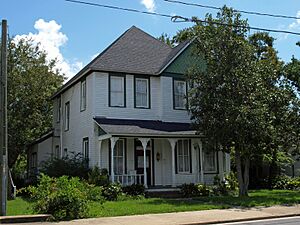 Mayor Ebb Ford House Sept 2012 01