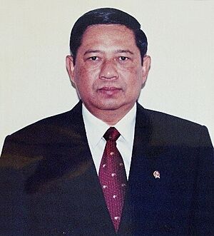 Menteri Pertambangan Susilo Bambang Yudhoyono