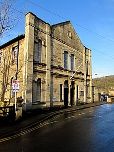 Nailsworth Town Hall - geograph.org.uk - 4770774