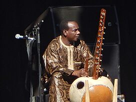 Toumani Diabate and His Kora (16694631450)