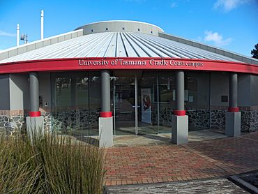 University-of-Tasmania-Cradle-Coast-20161012-001.jpg