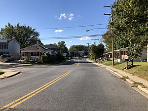2018-10-17 15 49 23 View northwest along Addison Road at 62nd Avenue in Fairmount Heights, Prince George's County, Maryland