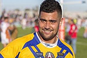 Andrew Fifita playing for City in the City v Country in Wagga Wagga (1).jpg