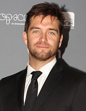 Antony Starr Facts for Kids