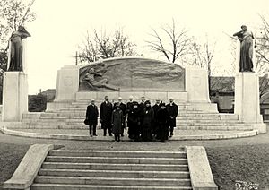 Bell family at memorial with Bell Mem Assoc