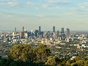 Brisbane CBD seen from Mount Coot-tha Lookout, 2025, 06