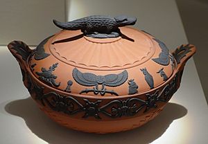 Covered Sugar Bowl, Wedgwood Factory, 1805-1815, Rosso Antico ware - Chazen Museum of Art - DSC02230