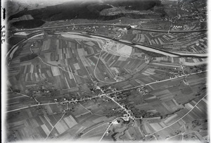ETH-BIB-Däniken, Niedergösgen v. S. aus 1500 m-Inlandflüge-LBS MH01-003122