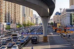 Edmonton Rd at Kang'an Rd, Harbin (20240501163311)