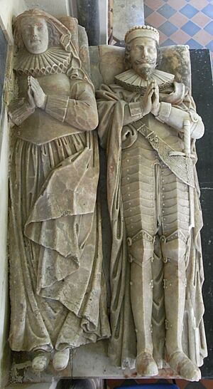 Edward&AnneChichesterEffigiesEggesfordChurch