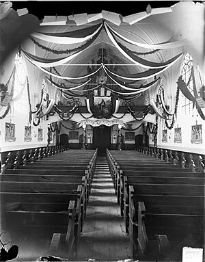ErfgoedLeiden LEI001016946 Interieur van de Nicolaaskerk in Zoetermeer