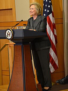 Former Secretary of State Clinton Delivers Remarks at Groundbreaking Ceremony of the U.S. Diplomacy Center (14943786999) (cropped)