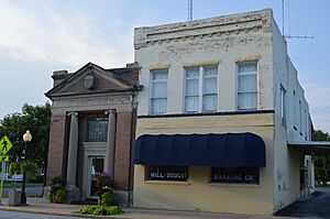 Hill-Dodge Banking Company, Warsaw