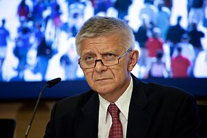 Marek Belka AB