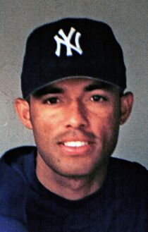 Mariano Rivera in Yankee dugout on Sep 25 1999