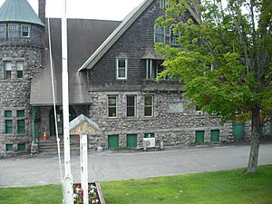 Memorial Hall Close Up