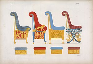 Quattro sedie reali coi loro suppedanei (NYPL b14291206-425431)