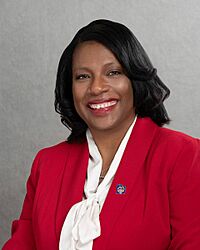 Sandra Hollins, 2025-04-16, Official 2025 Representative Image.jpg