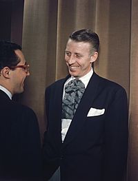 Stan Kenton and Pete Rugolo, 1947 or 1948 (William P. Gottlieb 04891)