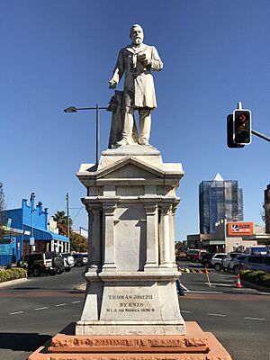 Thomas Joseph Byrnes Monument, Warwick, 2017, 04