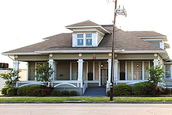 Womens club of beaumont clubhouse 2014.jpg