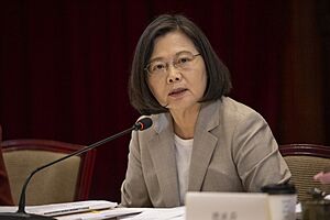06.18 總統主持「總統府原住民族歷史正義與轉型正義委員會第10次委員會議」 (48085236393)