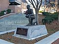 Bobby Dodd statue