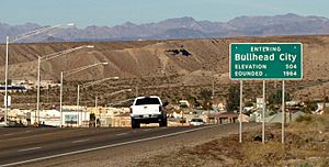 Bullhead City, Arizona southern city limits sign (2012) (crop)