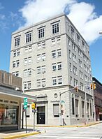 Citizens National Bank Latrobe Pennsylvania 2013