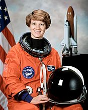 Commander Eileen Collins - GPN-2000-001177