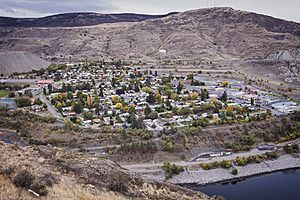 Coulee Dam, WA from Crown Point.jpg