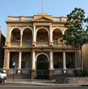 Former Australian Joint Stock Bank, Townsville, 2011.jpg