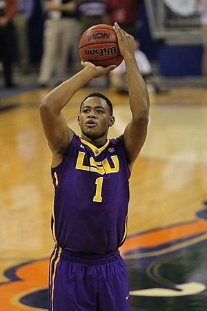 Jarell Martin shooting free throw