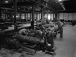 Life at Royal Navy Armament Depot Frater, Gosport, 25-30 July 1944 A24955