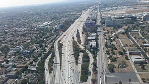 Los-Angeles-Airport-405-Freeway-Aerial-view-from-north-August-2014