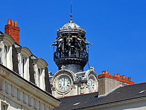 Nantes - Beffroi Ste Croix 01