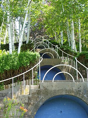 Naumkeag (Stockbridge, MA) - Blue Steps