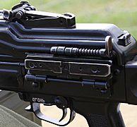 PKP Pecheneg machine gun - RaceofHeroes-part2-20 (cropped)