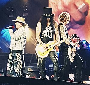 Reformation des Guns N' Roses , photo exceptionnelle des trois précurseurs du groupe mythique