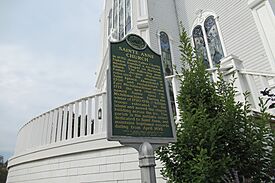 Sainte Anne Church state historic marker.jpg