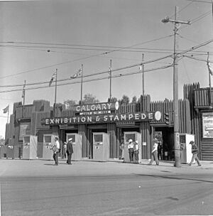 Stampede grounds entrance (18963502424)