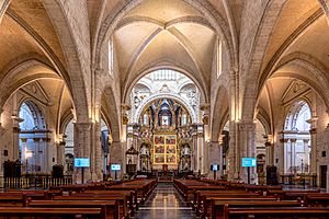 Valencia cathedral 2022 - interior general