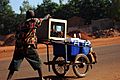 Vendeur à la sauvette à Ouagadougou